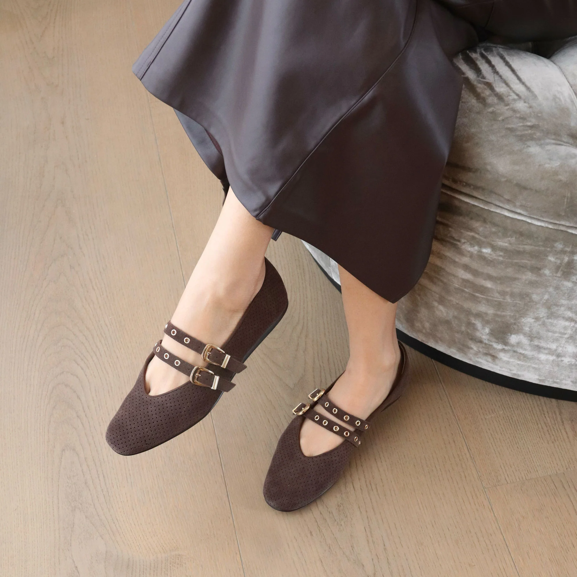 BAYLEE GROMMET BALLET FLATS DK BROWN PERFORATED SUEDE - Image 2