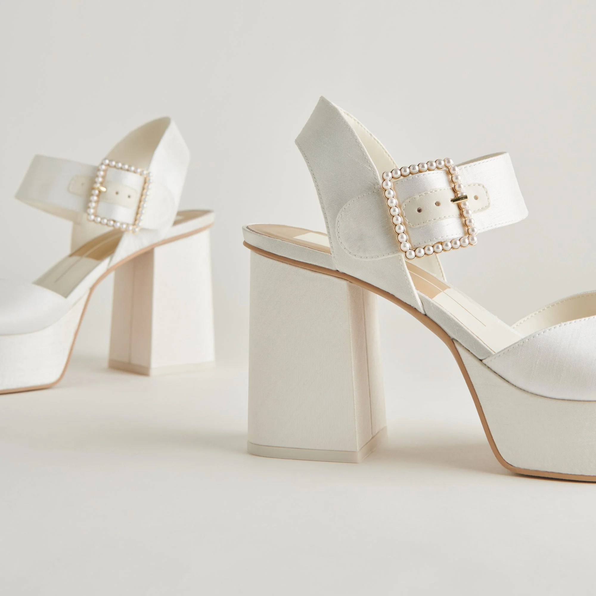 BOBBY PEARL HEELS WHITE PEARLS - re:vita - Image 3