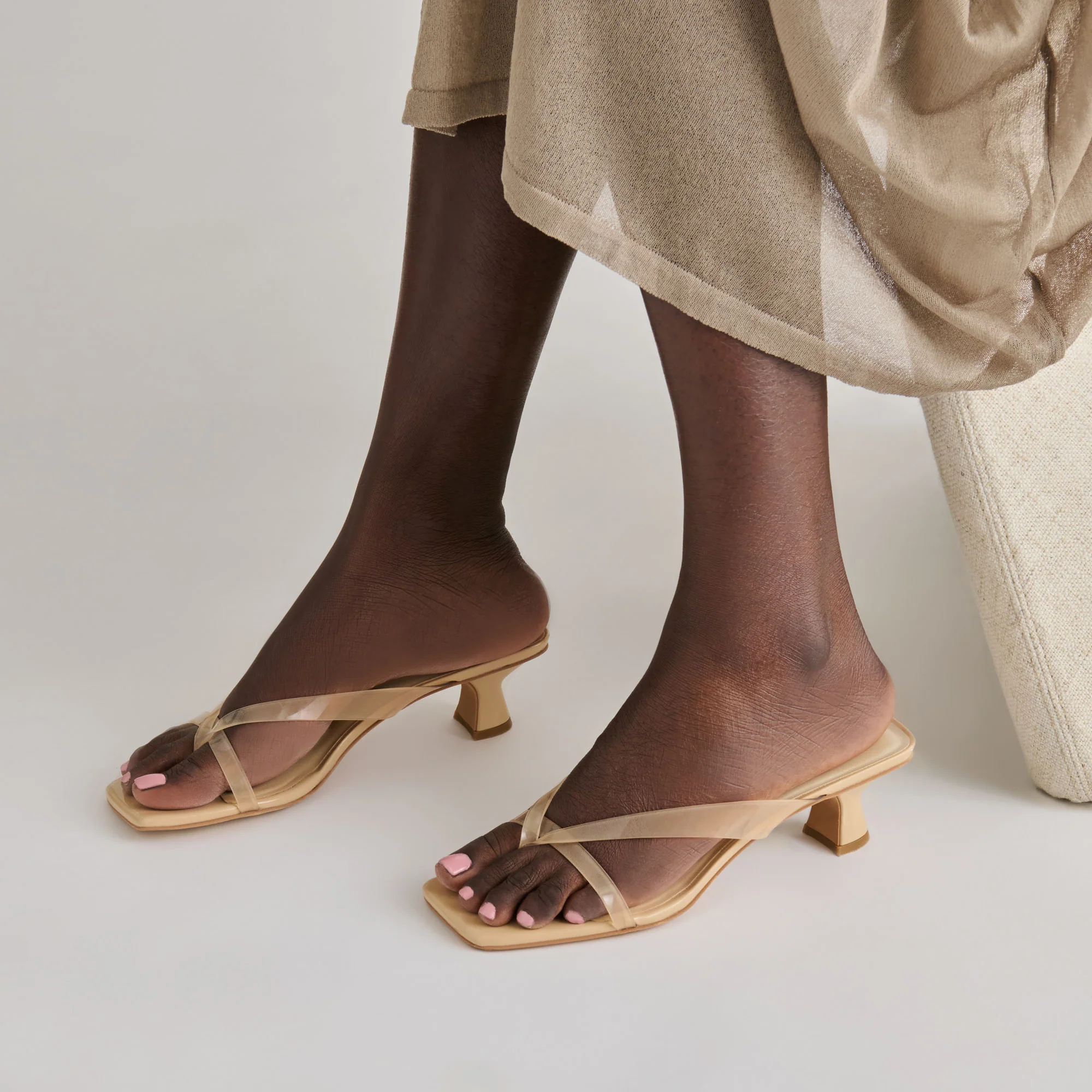 BREVEL VINYL HEELS PRALINE JELLY - Image 2