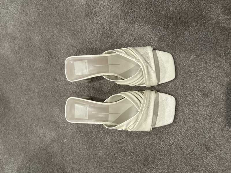 CARLAN HEELS OFF WHITE SILK - re:vita - Image 19