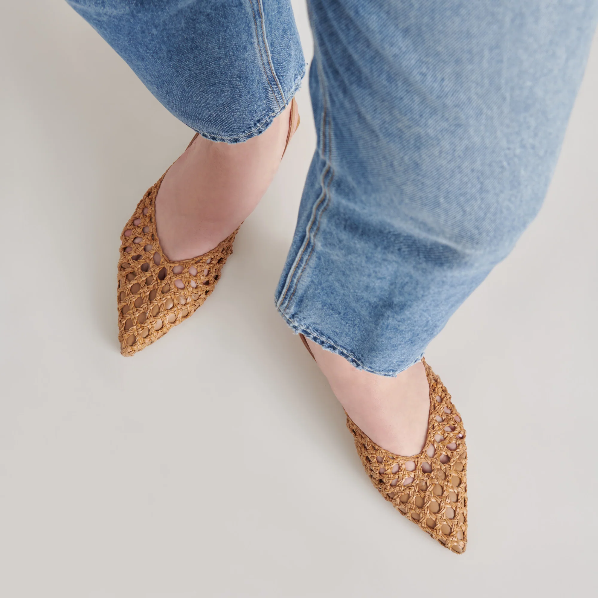 CYNDI FLATS NATURAL WOVEN - Image 2