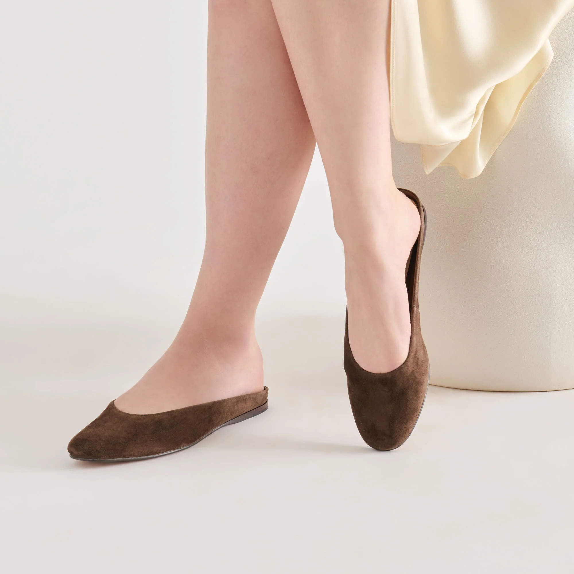 EILA FLATS DK BROWN SUEDE - Image 5