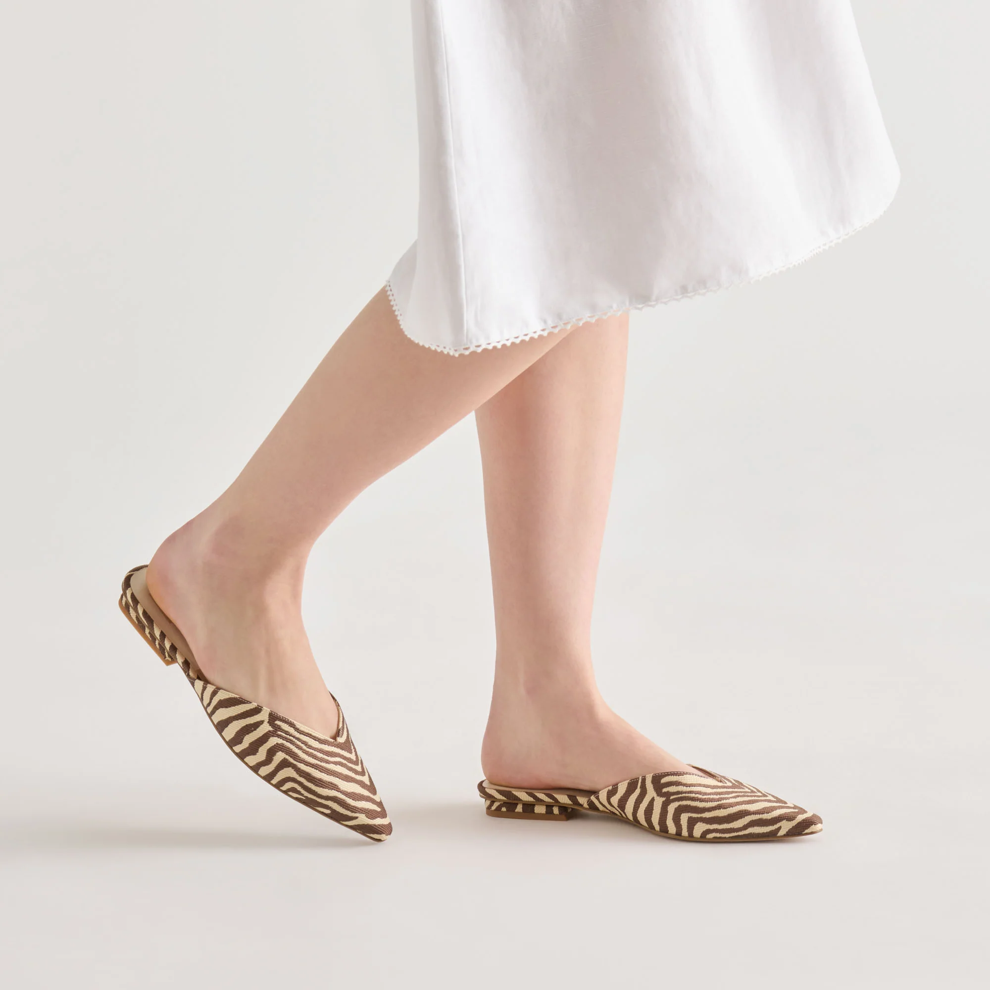 ELM FLATS BEIGE ZEBRA RAFFIA - Image 6