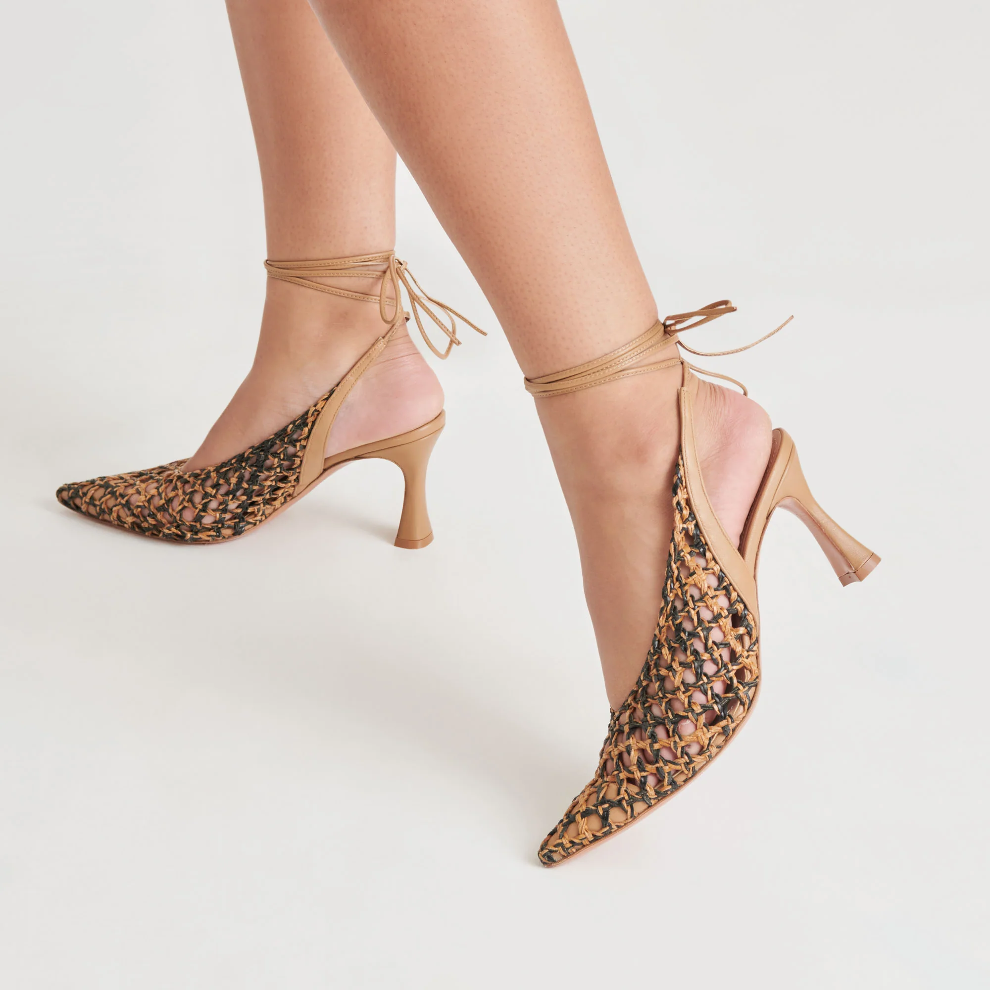 GESICA HEELS BLACK NATURAL WOVEN - Image 4