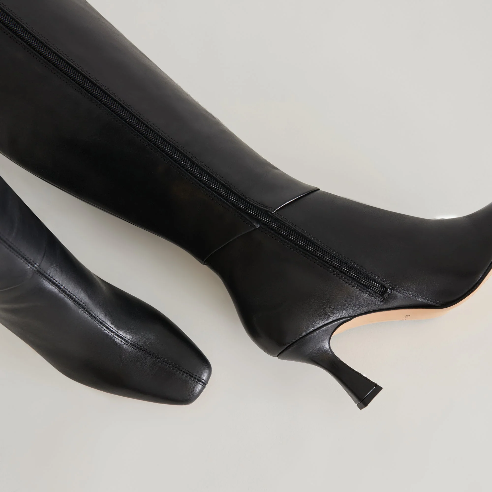 GYRA WIDE CALF BOOTS BLACK LEATHER - re:vita - Image 13