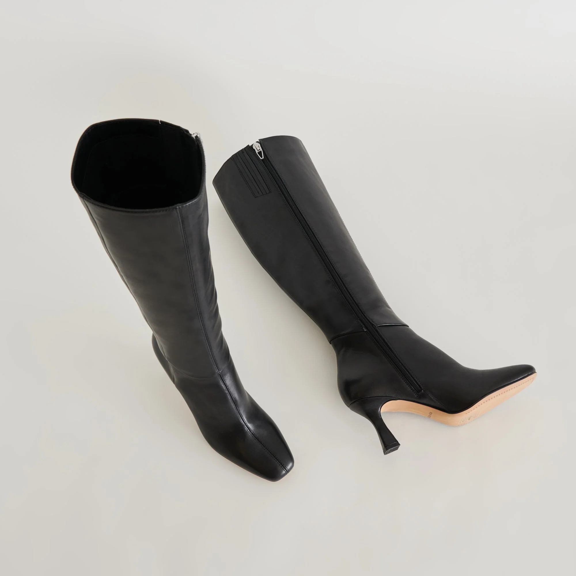 GYRA WIDE CALF BOOTS BLACK LEATHER - re:vita - Image 5