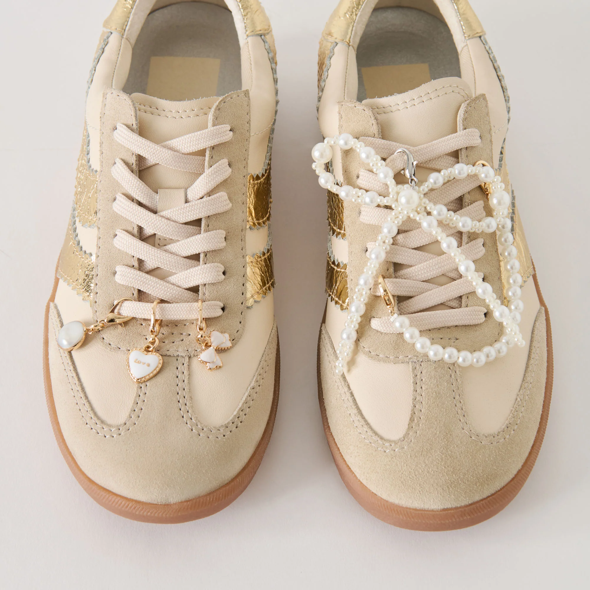 MERIT SNEAKERS WHITE GOLD LEATHER + PEARL CHARM BUNDLE - Image 3