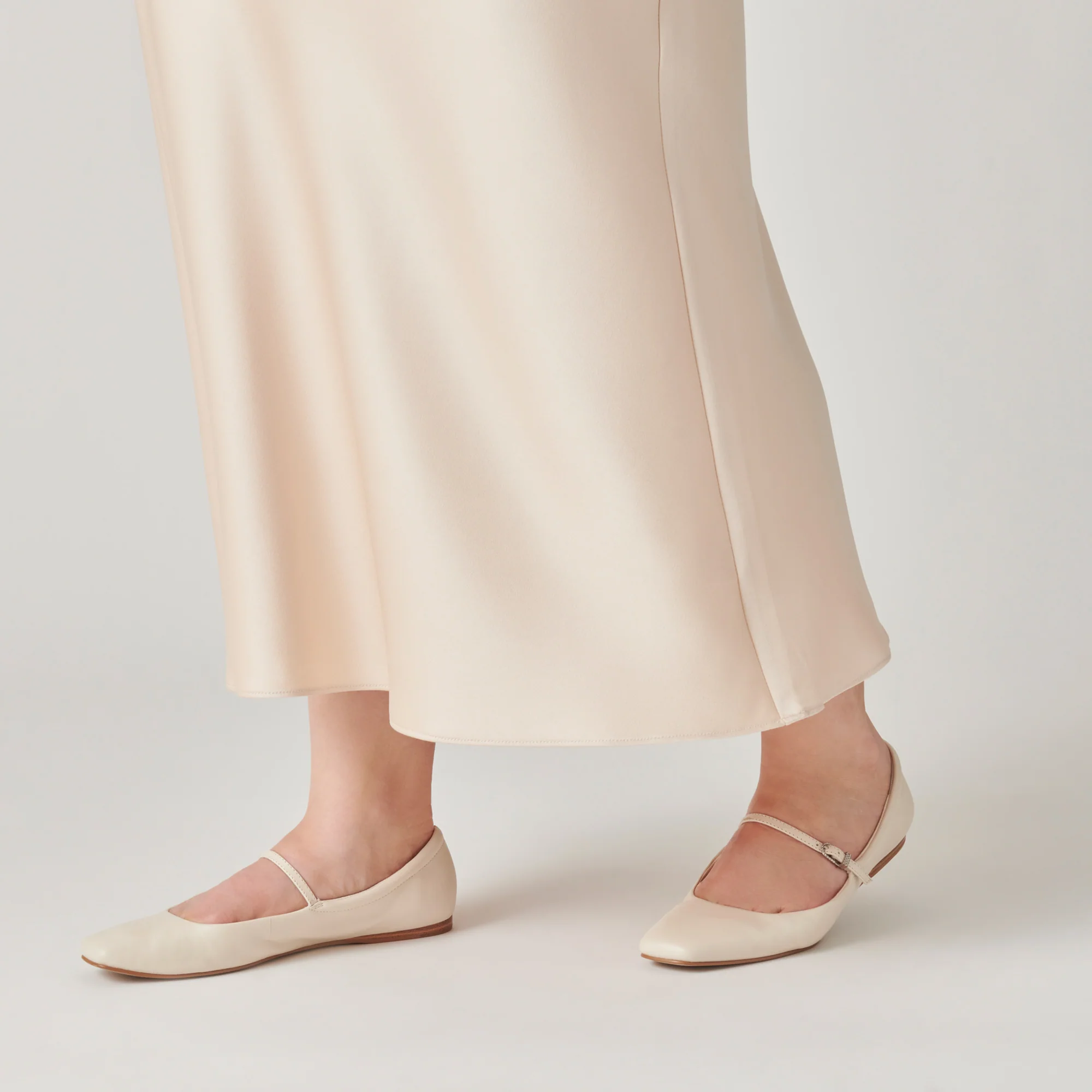 REYES WIDE BALLET FLATS IVORY LEATHER - Image 3