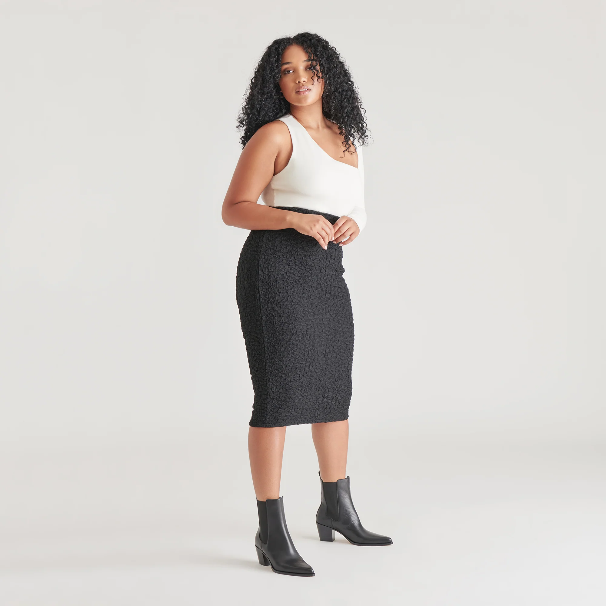 SHADIE H2O WIDE BOOTIES BLACK LEATHER - Image 2