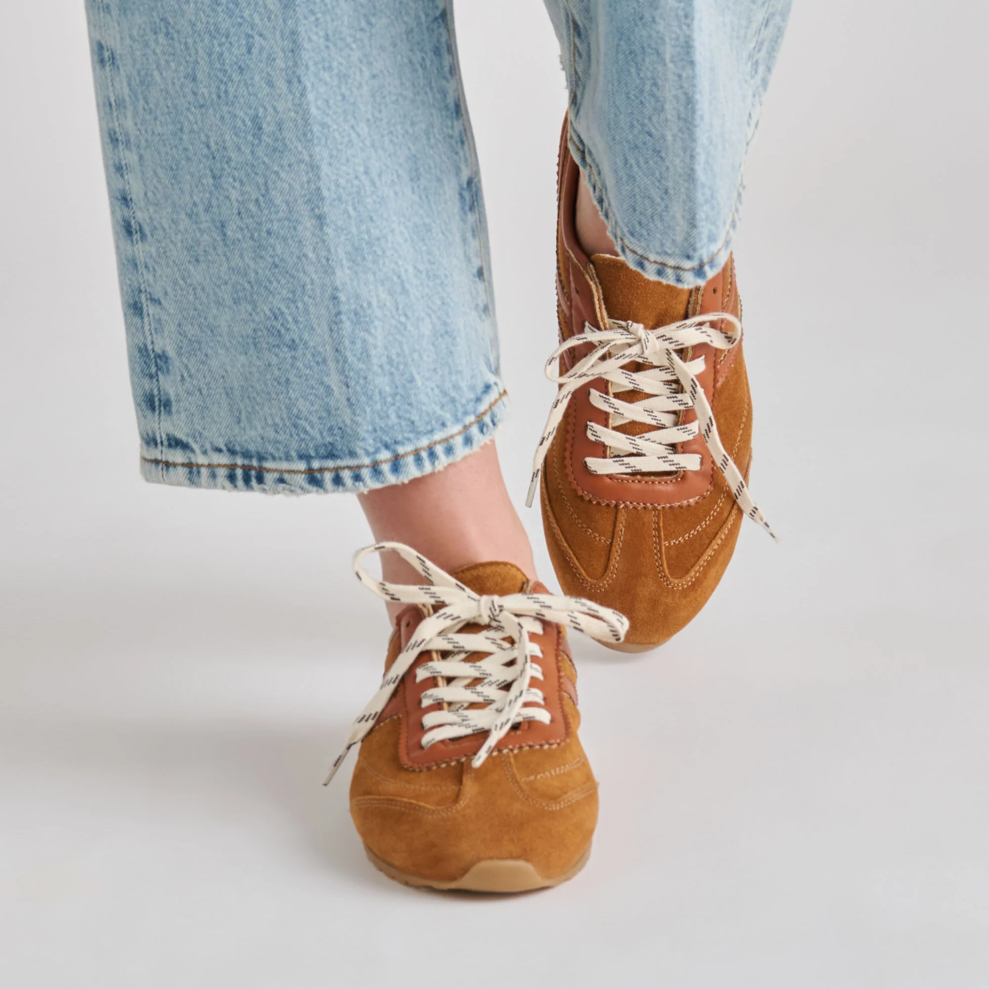 VIPER SNEAKERS COGNAC SUEDE - Image 9